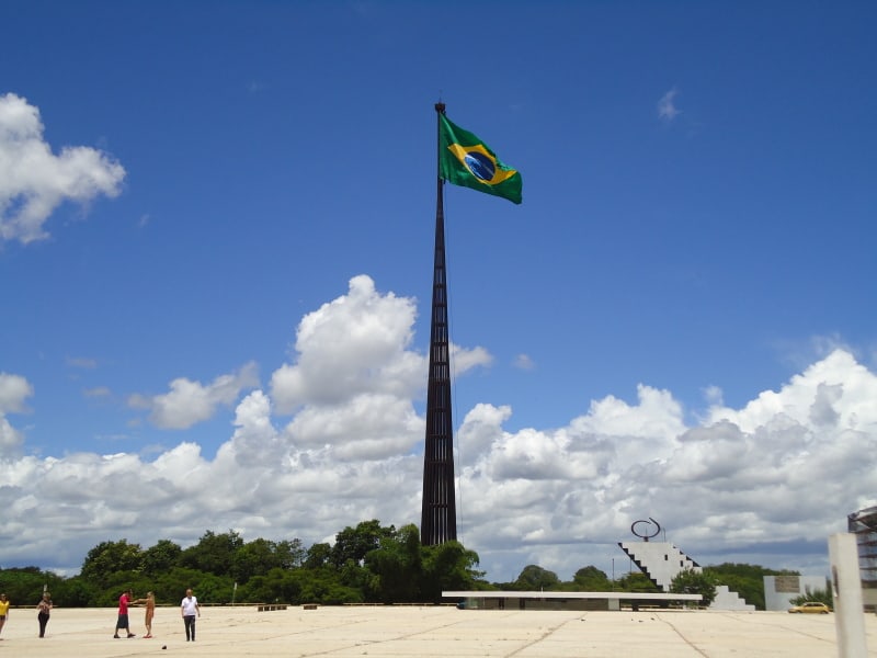 America Easy Brasilia 8